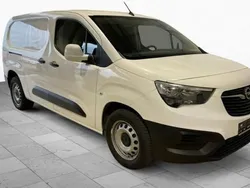 Jade weiß arktis weiß (silber) Gebraucht 2021 Opel Combo Edition Van / Kleinbus | 11.980 € (Guter Preis)