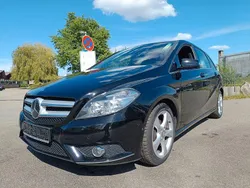 Nachtschwarz Gebraucht 2012 Mercedes B180 Van / Kleinbus | 7.999 € (Guter Preis)