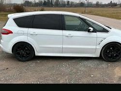 Weiß Gebraucht 2014 Ford S-MAX S Van / Kleinbus | 5.900 € (Superpreis)