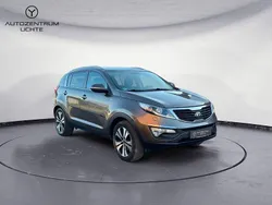 Braun Gebraucht 2014 Kia Sportage Spirit SUV | 8.199 € (Fairer Preis)