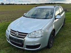 Silber Gebraucht 2009 VW Golf VI Kombi | 1.500 € (Guter Preis)