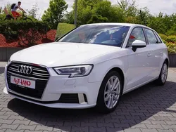Gletscherweiß metallic (metallic) Gebraucht 2017 Audi A3 Sportback Sport Kombi | 20.890 € (Teuer)