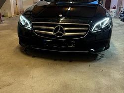 Schwarz Gebraucht 2016 Mercedes E350 Limousine | 24.700 € (Etwas zu teuer)