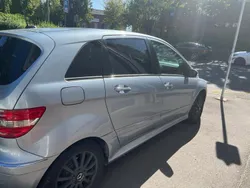 Andere außenfarben Gebraucht 2007 Mercedes B200 Avantgarde Van / Kleinbus | 4.500 € (Fairer Preis)