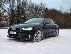 Blau Gebraucht 2017 Audi A3 Sport Limousine | 15.900 € (Fairer Preis)