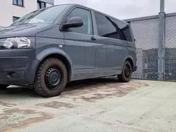 Grau Gebraucht 2014 VW T5 Van | 21.200 € (Fairer Preis)