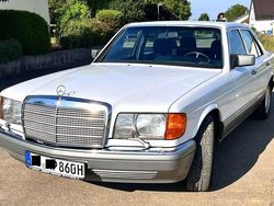 Weiß Gebraucht 1986 Mercedes 300 SE Limousine | 18.000 €