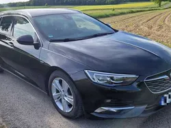 Schwarz Gebraucht 2018 Opel Insignia Innovation Kombi | 15.100 € (Fairer Preis)