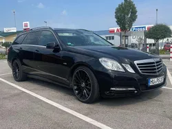 Schwarz Gebraucht 2011 Mercedes E350 Avantgarde Kombi | 9.700 € (Fairer Preis)