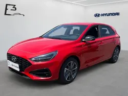 Rot Neu 2025 Hyundai i30 Advantage Limousine | 21.790 € (Superpreis)