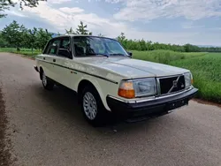 Volvo 240