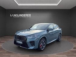 Cape york gruen metallic Gebraucht 2024 BMW iX2 Performance SUV | 47.900 € (Fairer Preis)