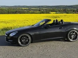 Schwarz Gebraucht 2011 Mercedes SLK200 Cabrio | 17.500 € (Superpreis)