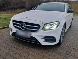 Weiß Gebraucht 2019 Mercedes E400 AMG Limousine | 35.990 € (Fairer Preis)