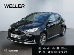Mysticschwarz mica Neu 2025 Toyota Yaris Hybrid Style Limousine | 29.980 € (Fairer Preis)
