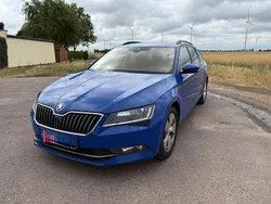 Blau Gebraucht 2018 Skoda Superb Ambition Kombi | 11.500 € (Guter Preis)