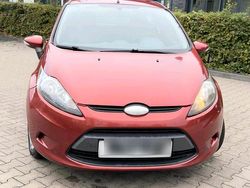 Orange Gebraucht 2009 Ford Fiesta Kleinwagen | 2.100 € (Guter Preis)