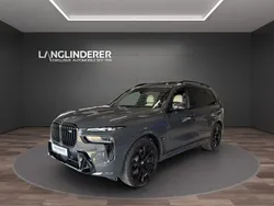 Dravitgrau metallic Gebraucht 2024 BMW X7 M Sport SUV | 118.900 € (Fairer Preis)