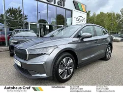 Grau Gebraucht 2022 Skoda Enyaq iV Loft SUV | 27.990 € (Fairer Preis)