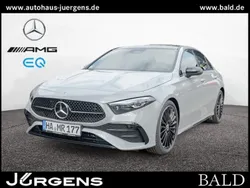 Grau manufaktur lack manufaktur alpingrau uni Gebraucht 2025 Mercedes A200 AMG Limousine | 37.880 € (Teuer)