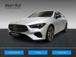 Mercedes CLA200