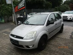 Silber Gebraucht 2004 Ford Fiesta Futura Kleinwagen | 1.450 € (Fairer Preis)