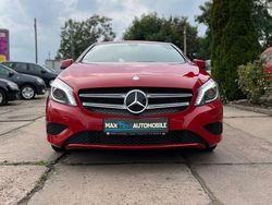 Rot Gebraucht 2015 Mercedes A200 StreetStyle Limousine | 15.000 € (Etwas zu teuer)