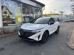 Pearl withe / black Neu 2025 Nissan Qashqai Tekna SUV | 43.900 € (Teuer)
