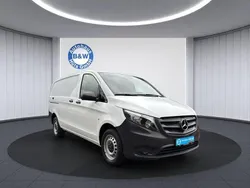 Weiß Gebraucht 2023 Mercedes Vito Van / Kleinbus | 26.999 € (Superpreis)