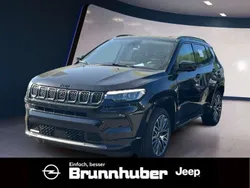 Black clear coat Neu 2025 Jeep Compass Summit SUV | 36.999 € (Fairer Preis)