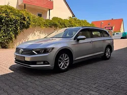 Grau Gebraucht 2015 VW Passat Kombi | 9.500 € (Guter Preis)