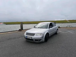 Silber Gebraucht 2002 VW Passat Limousine | 1.500 € (Fairer Preis)