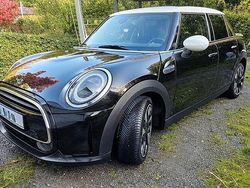 Schwarz Gebraucht 2022 Mini Cooper Classic Kleinwagen | 21.900 € (Fairer Preis)