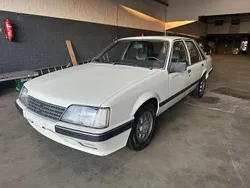 Weiß Gebraucht 1985 Opel Senator Limousine | 5.500 €