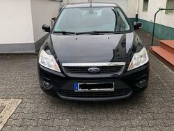 Schwarz Gebraucht 2008 Ford Focus Style Limousine | 2.000 € (Guter Preis)