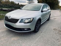 Silber Gebraucht 2015 Skoda Superb Kombi | 12.880 € (Guter Preis)