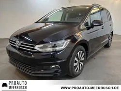 Schwarz Gebraucht 2024 VW Touran Comfortline Van / Kleinbus | 30.999 € (Fairer Preis)