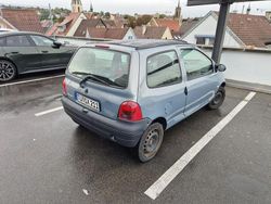 Blau Gebraucht 2004 Renault Twingo Authentique Kleinwagen | 650 € (Guter Preis)