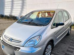 Silber Gebraucht 2005 Citroën Xsara Picasso Van / Kleinbus | 2.099 €