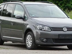 Pepper grey metallic Gebraucht 2011 VW Touran Comfortline Van / Kleinbus | 7.300 € (Fairer Preis)