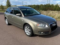 Gold Gebraucht 2005 Audi A4 Kombi | 2.790 € (Fairer Preis)