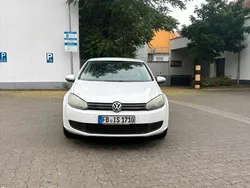 Weiß Gebraucht 2009 VW Golf VI Limousine | 3.750 € (Fairer Preis)