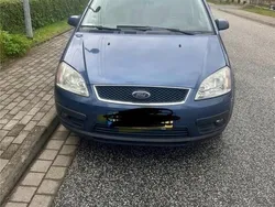 Blau Gebraucht 2005 Ford Focus Kombi | 1.500 € (Guter Preis)