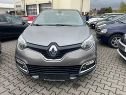 Grau Gebraucht 2013 Renault Captur Luxe SUV | 7.600 € (Fairer Preis)