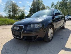 Schwarz Gebraucht 2006 Audi A3 Attraction Limousine | 1.999 € (Guter Preis)