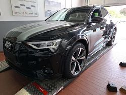Schwarz Gebraucht 2022 Audi e-tron Sportback Sport SUV | 36.990 € (Etwas zu teuer)