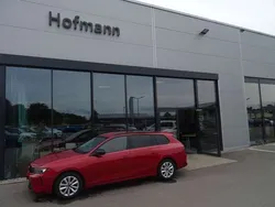 Rot Gebraucht 2024 Opel Astra Enjoy Kombi | 18.950 € (Superpreis)