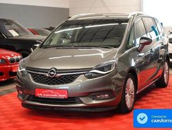 Grau Gebraucht 2017 Opel Zafira Tourer Van / Kleinbus | 11.950 € (Guter Preis)