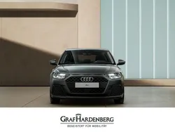 Grau Neu 2025 Audi A1 Sportback Performance Kleinwagen | 26.183 € (Guter Preis)