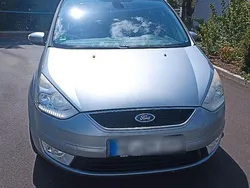 Grau Gebraucht 2010 Ford Galaxy Van / Kleinbus | 9.300 €